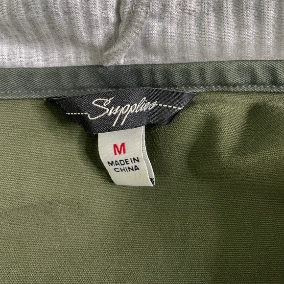 Supplies Jacket - Picture 5 of 5